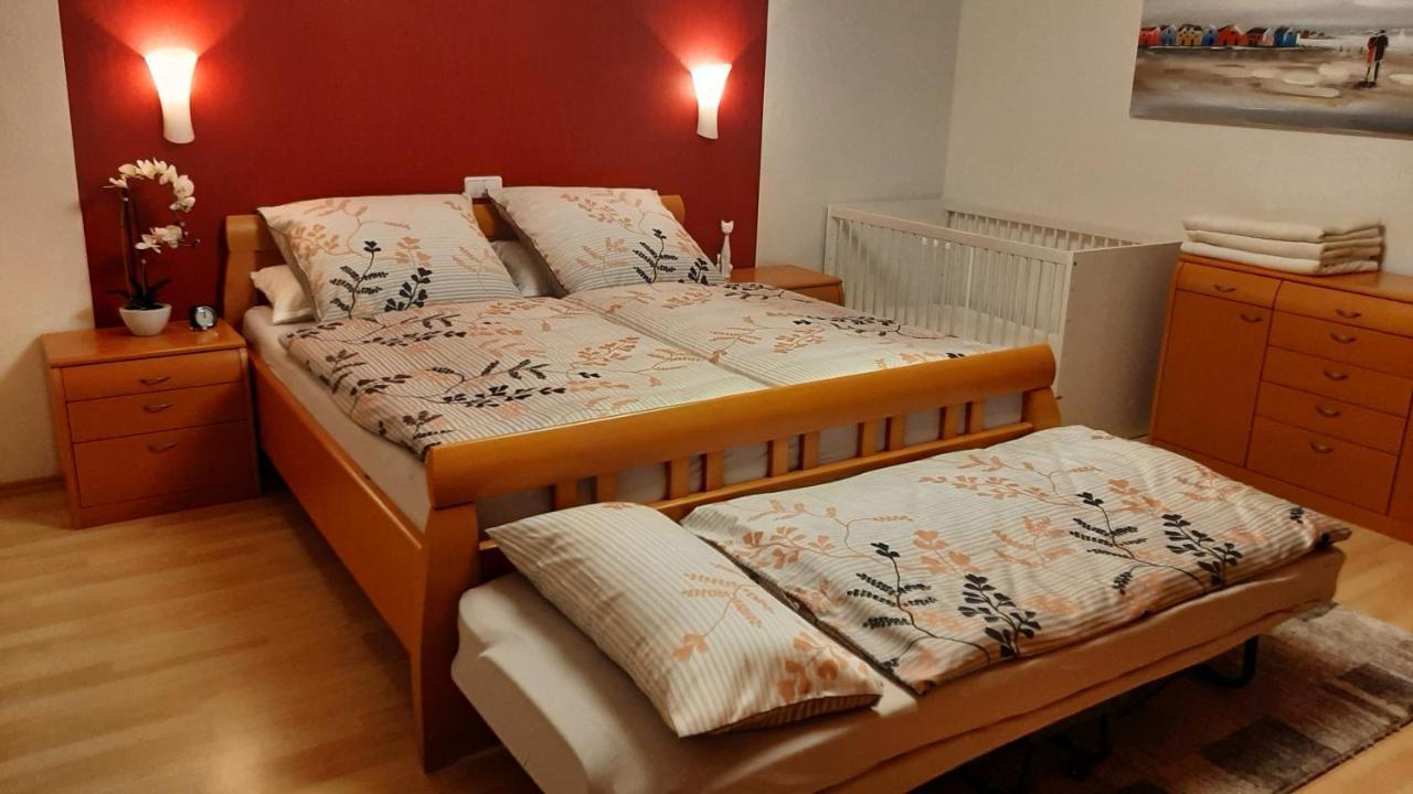 Ferienwohnung Mit Japangarten كارلشتات المظهر الخارجي الصورة